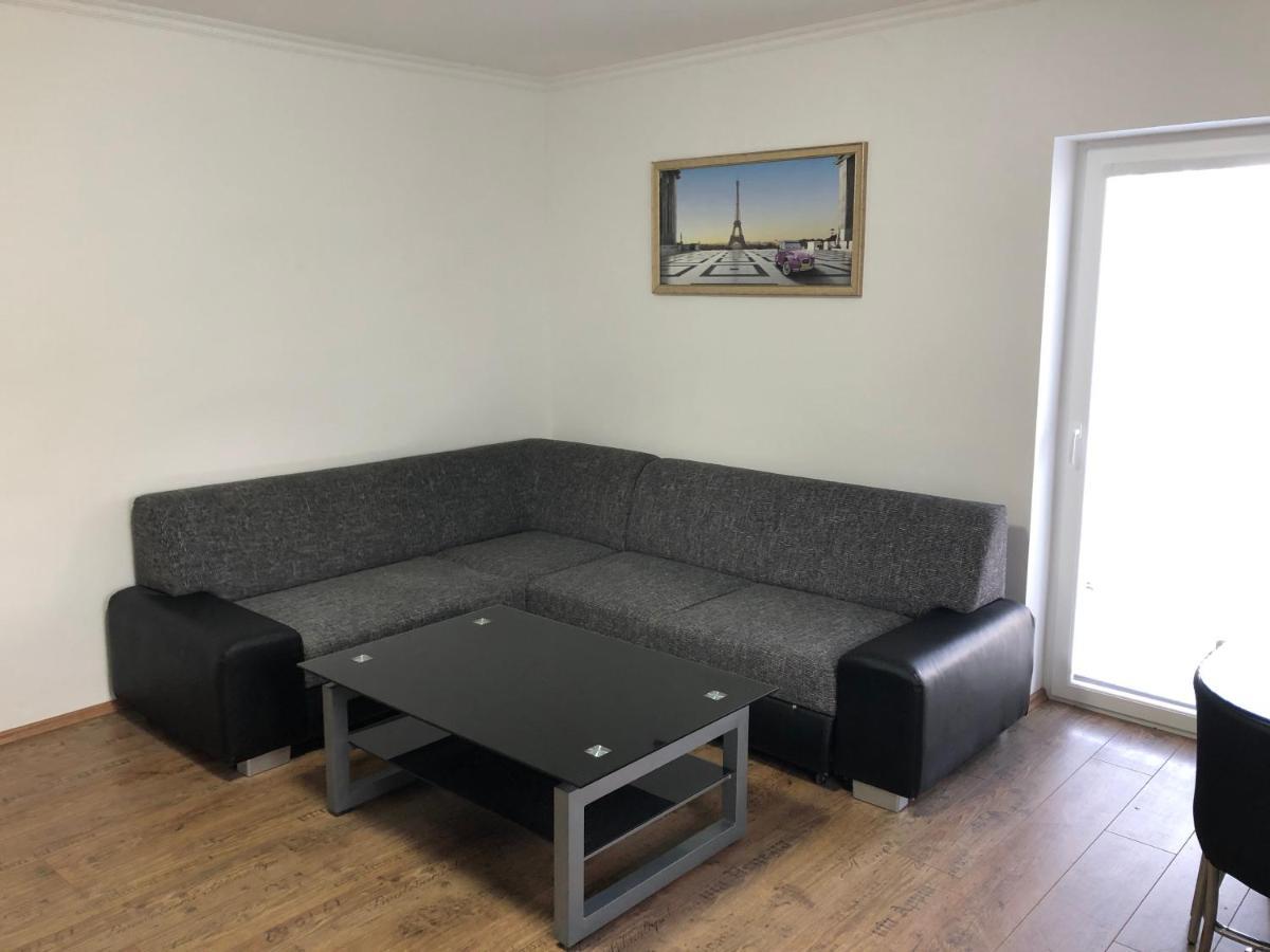 Apartament Elvira Vendeghaz Kisbodak Zewnętrze zdjęcie